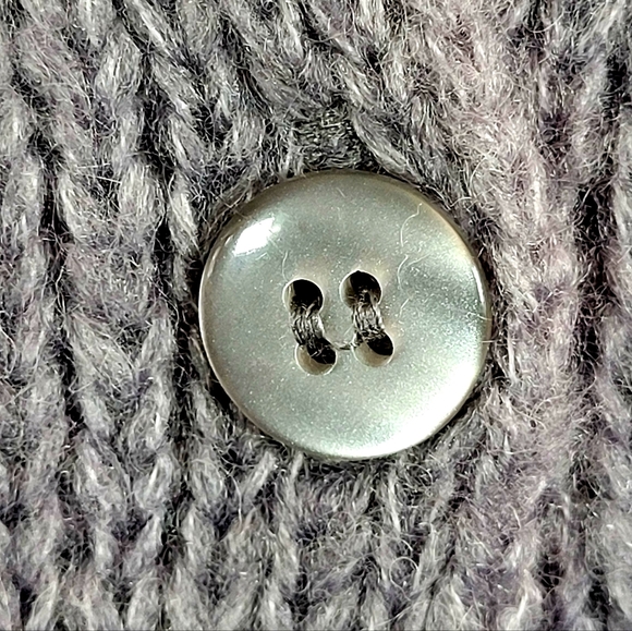 NIA Periwinkle Grey Purple Button Front Wool Blend Cardigan Sweater NWOT Large - Picture 8 of 10